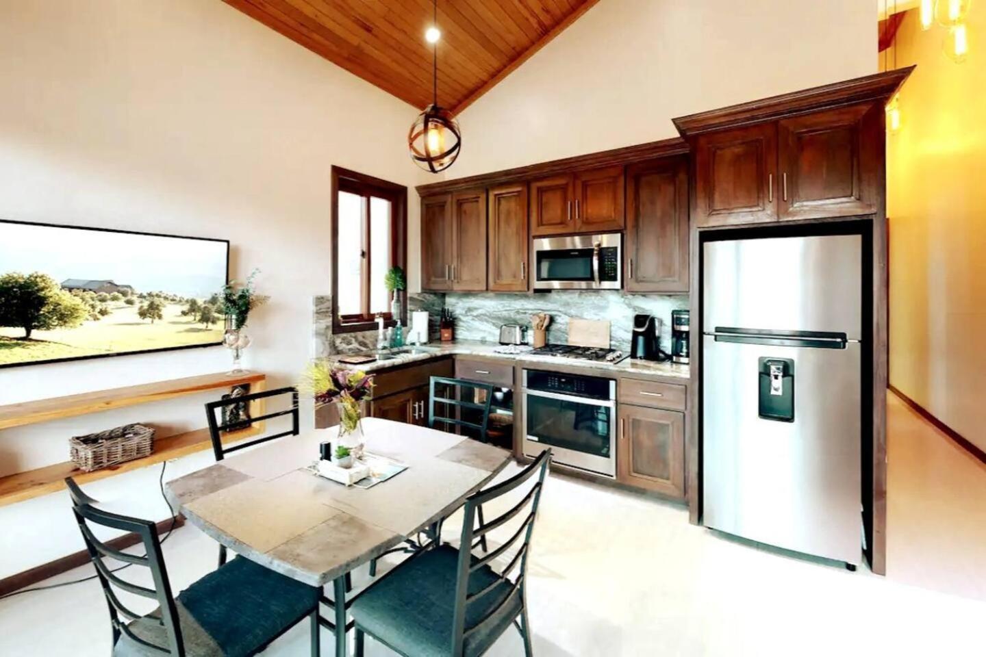 Exquisite Oceanfront Private Estate By Alom San Pedro (Ambergris Caye) Exterior foto