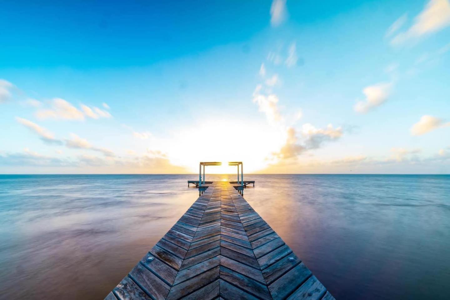 Exquisite Oceanfront Private Estate By Alom San Pedro (Ambergris Caye) Exterior foto